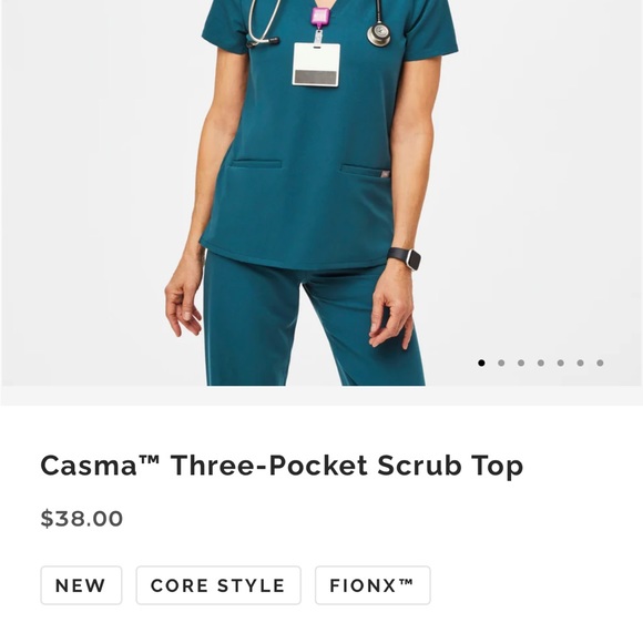 Caribbean blue fig scrub top. Size Xsmall. Casma 3 pocket style - Picture 3 of 3